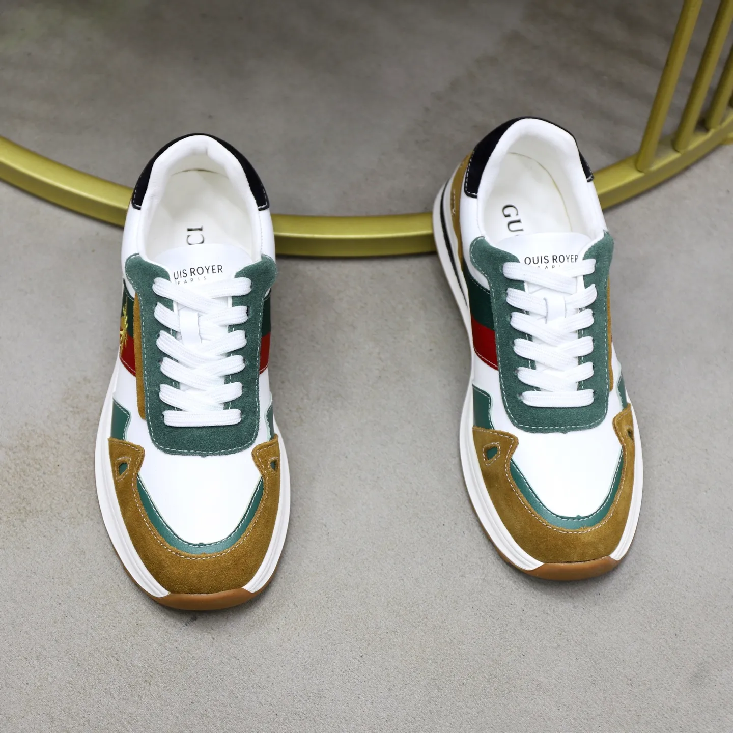 Ex-factory price: 400💰🙅‍♂️🙅‍♂️🙅‍♂️ Brand: GUCCI Standard code: 38-44 (45 customized) Grade: Same as the official website Material: Original material splicing Comfortable and breathable sheepskin lining Lightweight and wear-resistant sports outsole Style category: Men's fashionable casual shoes Running sneakers Distinguished luxury brand elements Top luxury Color: actual picture color